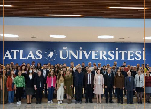 جامعة اسطنبول أطلس